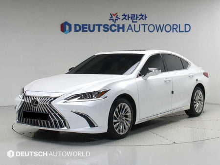 Lexus ES — photo 01