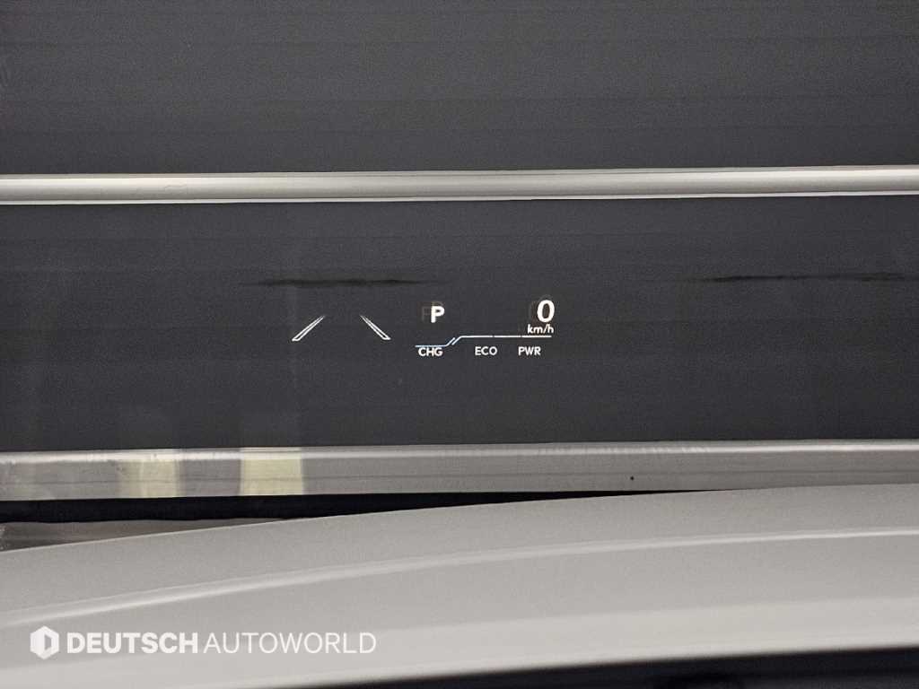 Lexus ES — photo 17