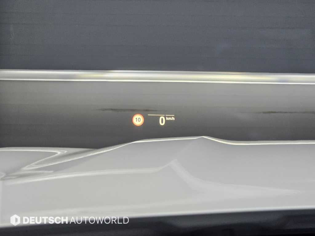 BMW X7 — photo 17