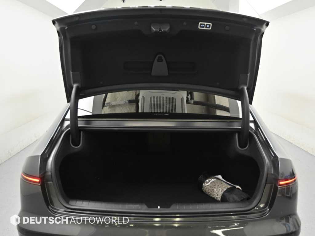 Hyundai Grandeur — photo 19