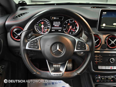 Mercedes-Benz CLA-Class — photo 13