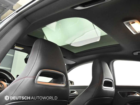 Mercedes-Benz CLA-Class — photo 18