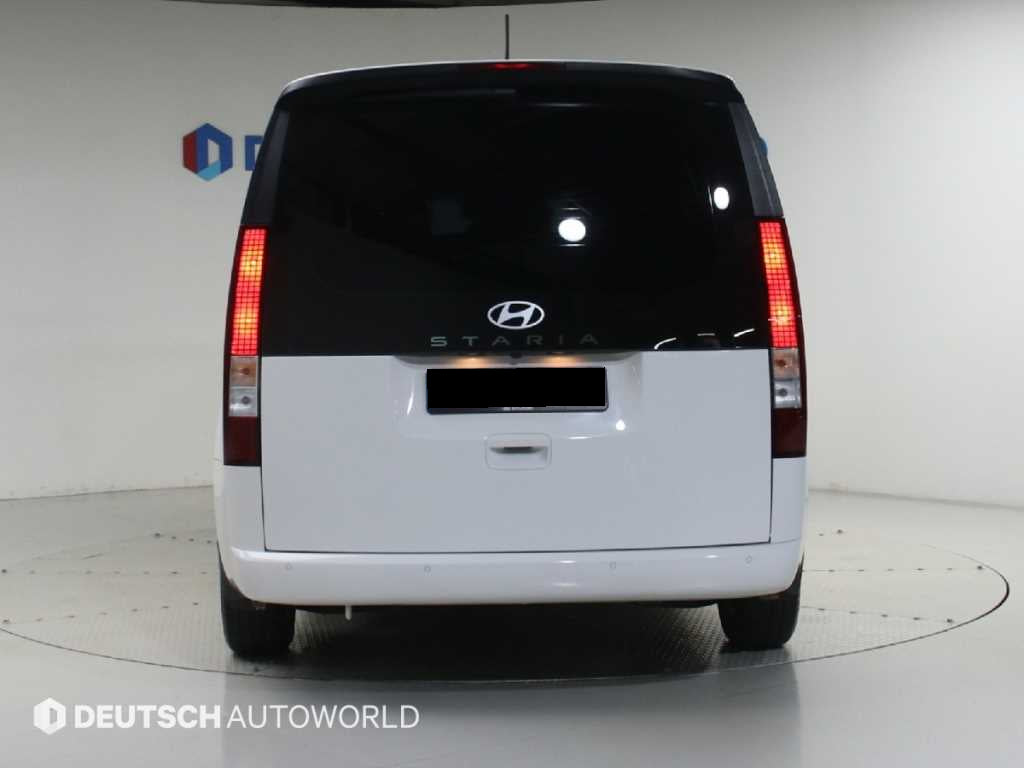 Hyundai Staria — photo 04