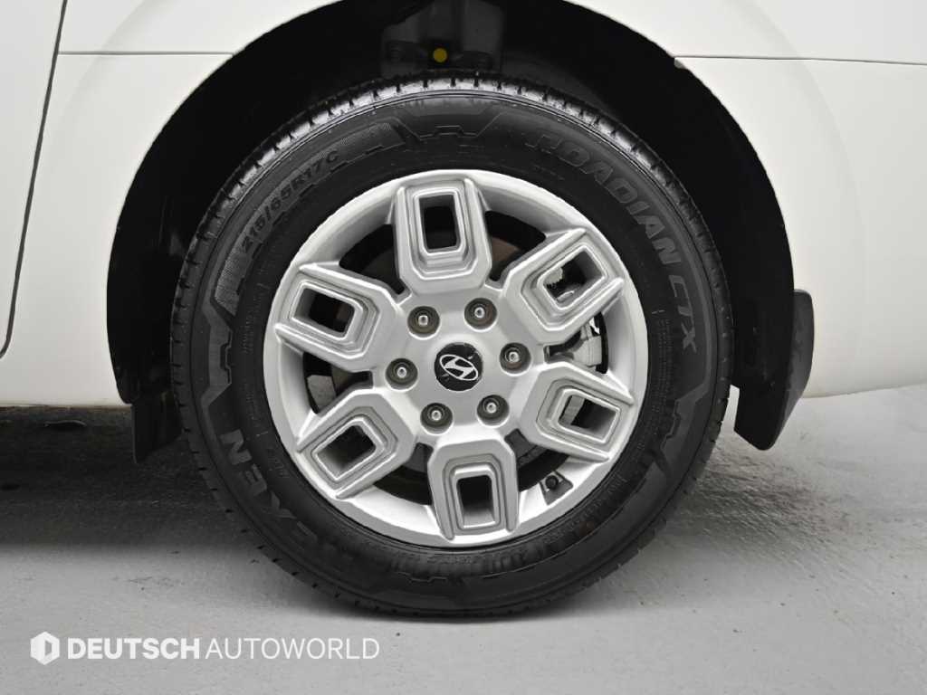 Hyundai Staria — photo 05