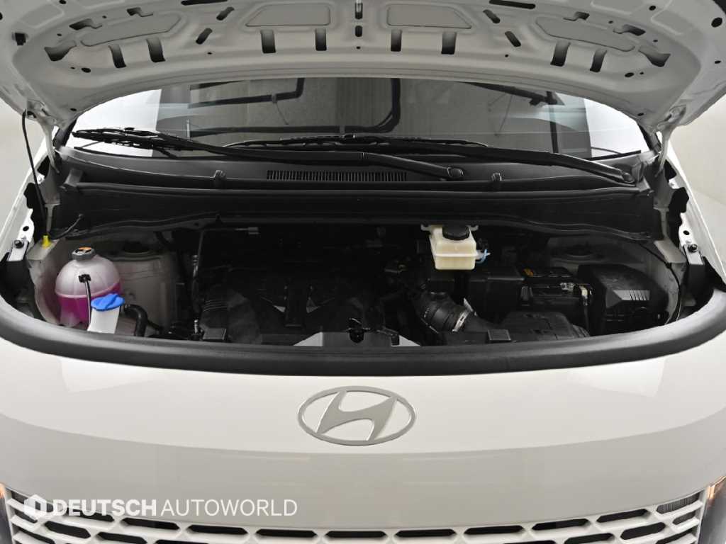 Hyundai Staria — photo 06