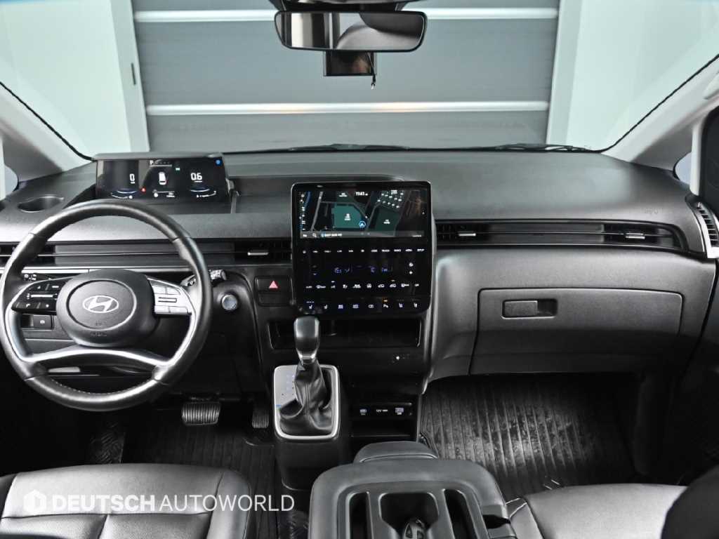 Hyundai Staria — photo 07