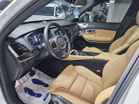 Volvo XC90 — photo 05