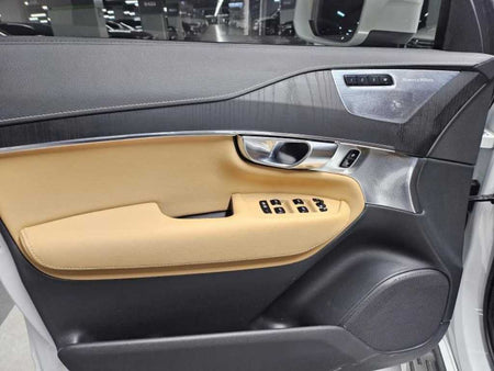 Volvo XC90 — photo 13