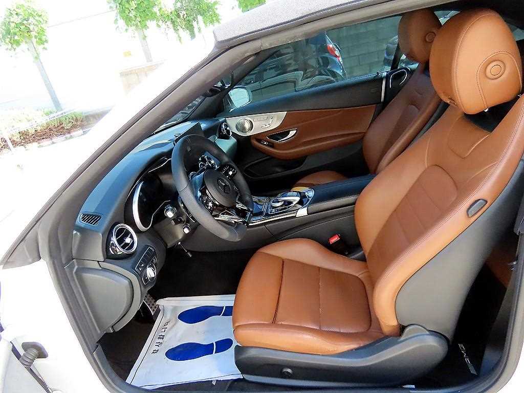 Mercedes-Benz C-Class — photo 10