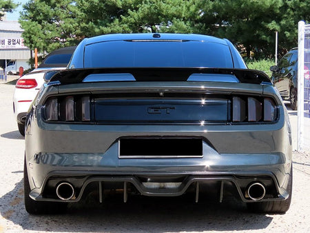 Ford Mustang — photo 04