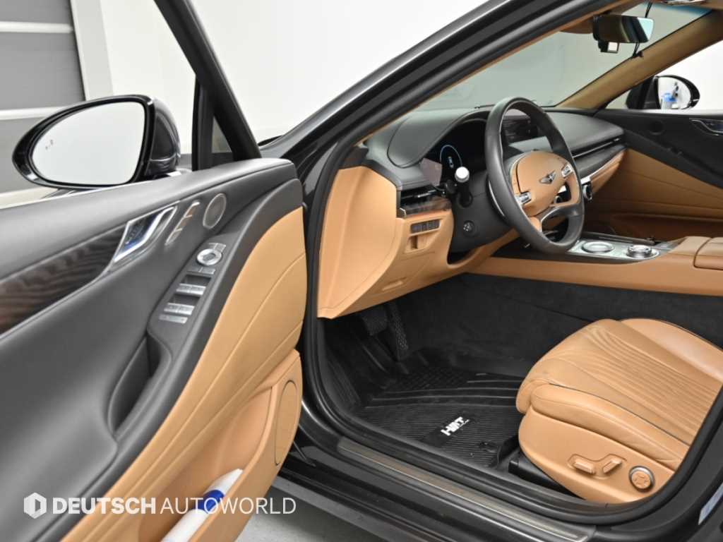 Genesis G80 — photo 11