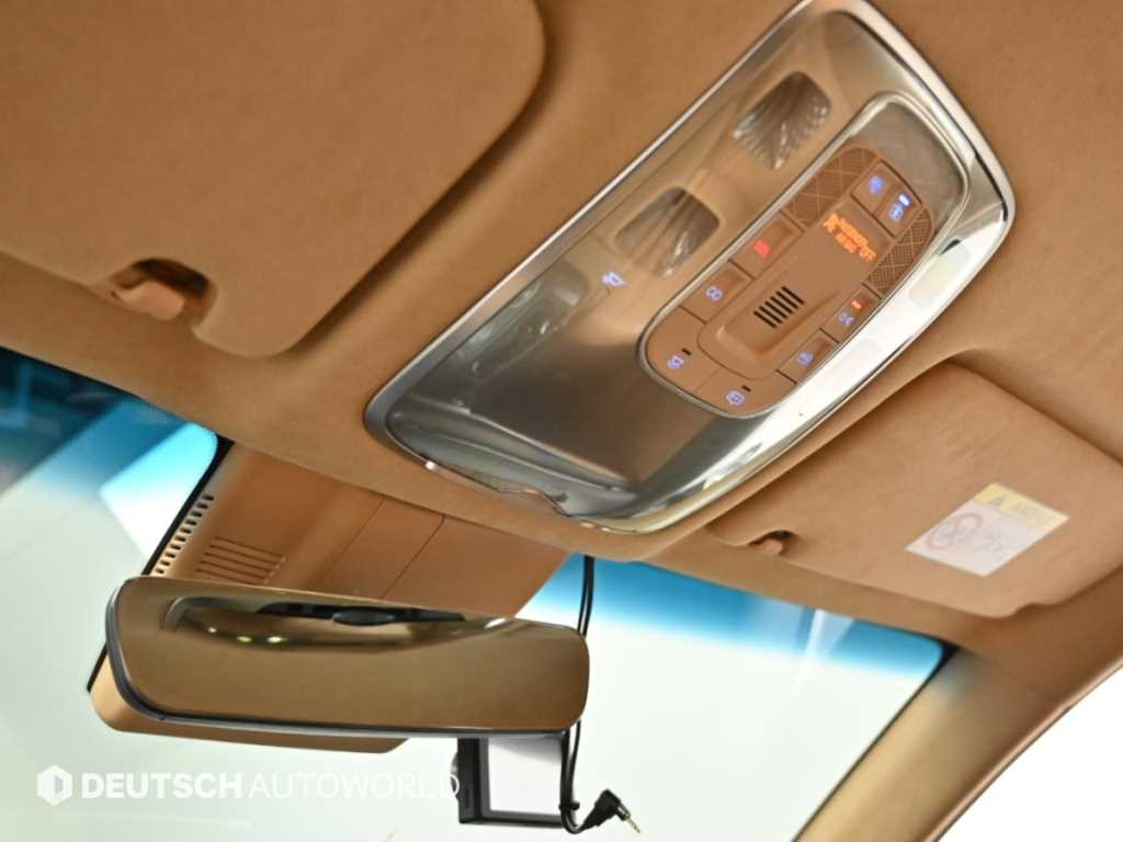 Genesis G80 — photo 18