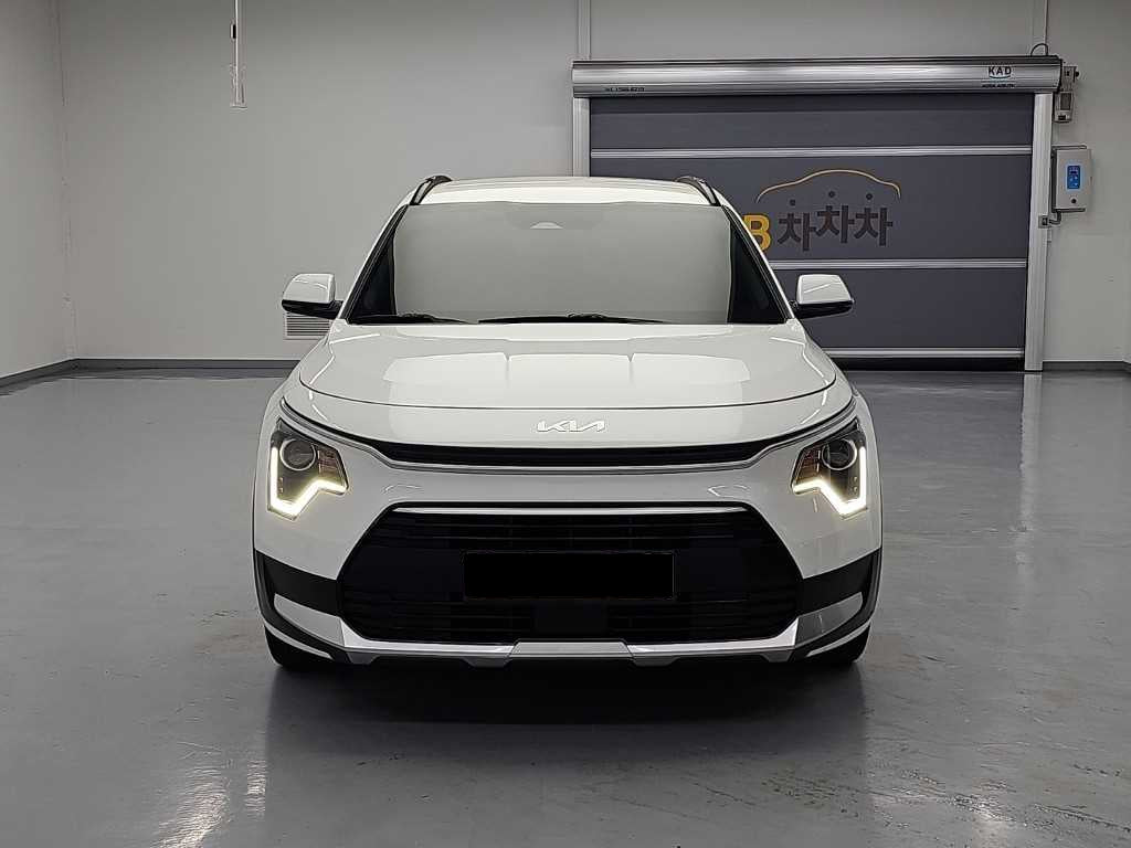 Kia Niro — photo 02