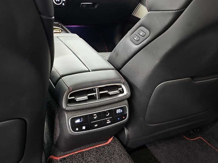 Genesis G80 — photo 13