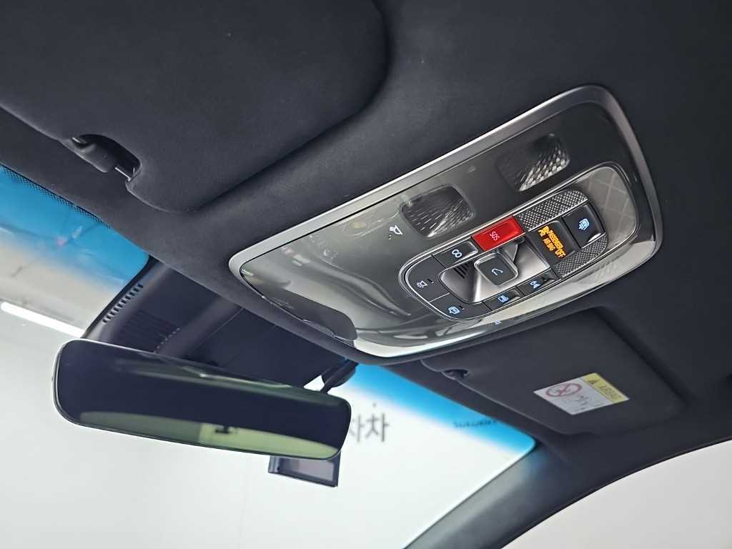 Genesis G80 — photo 17