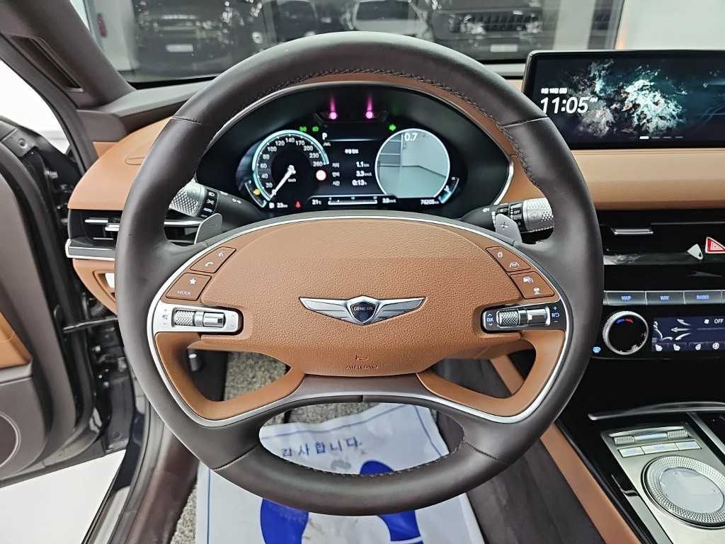 Genesis G80 — photo 09