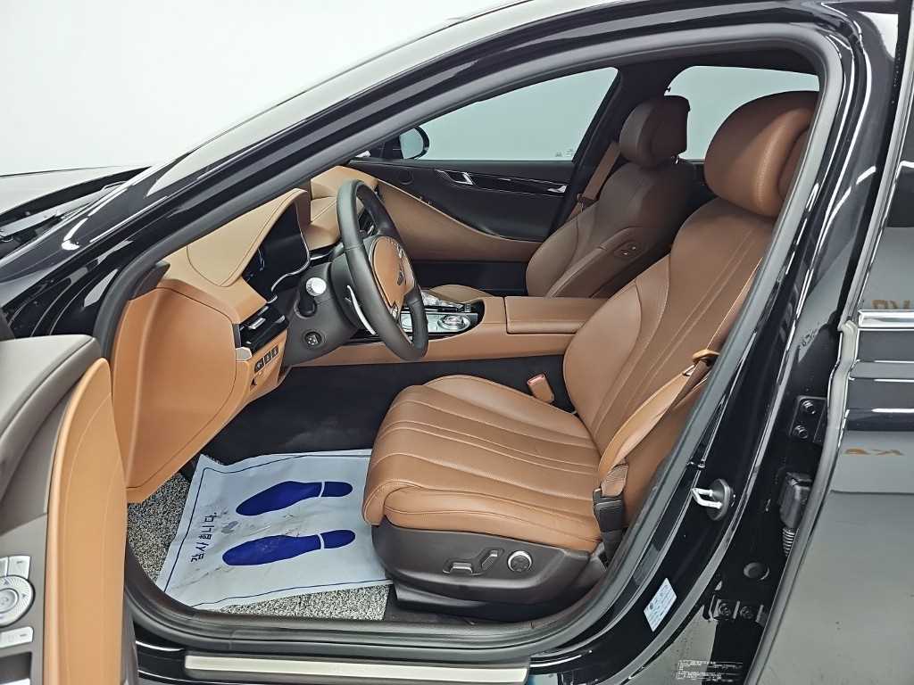 Genesis G80 — photo 11