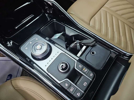 Kia Sorento — photo 08