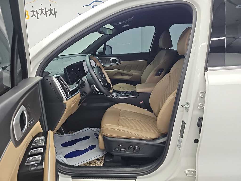 Kia Sorento — photo 11