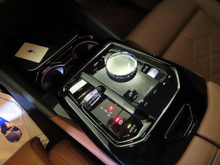 BMW 5-Series — photo 12