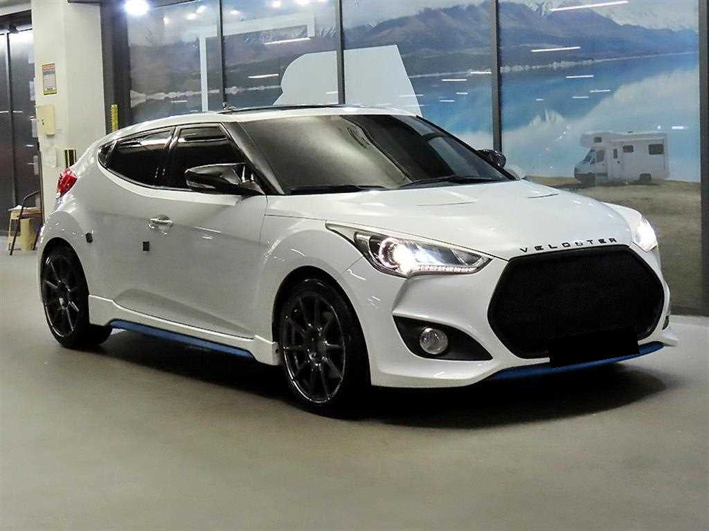Hyundai Veloster — photo 01