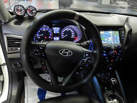 Hyundai Veloster — photo 08