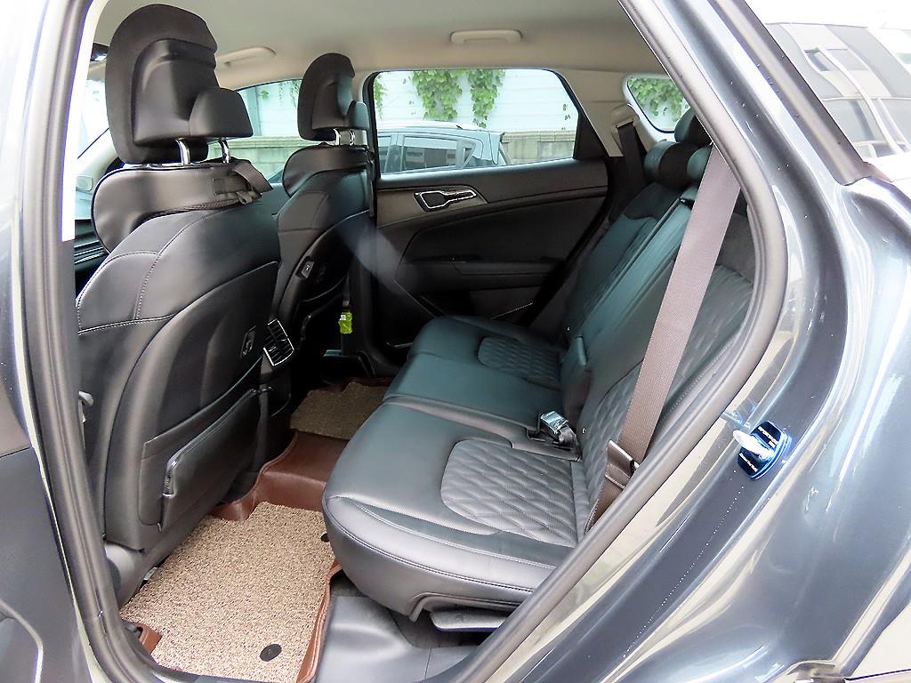 Kia Sportage — photo 06