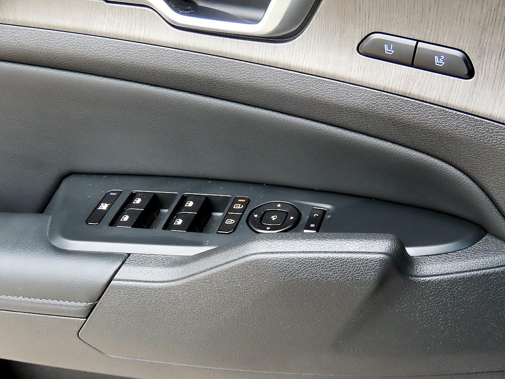 Kia Sportage — photo 12