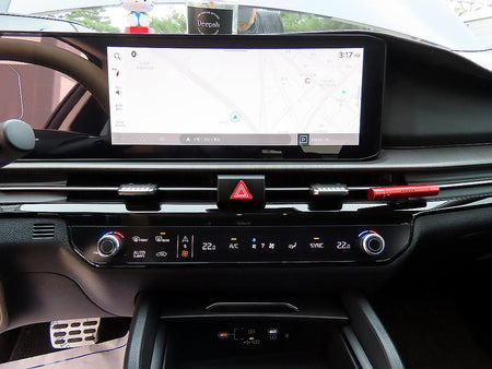 Kia Sportage — photo 13