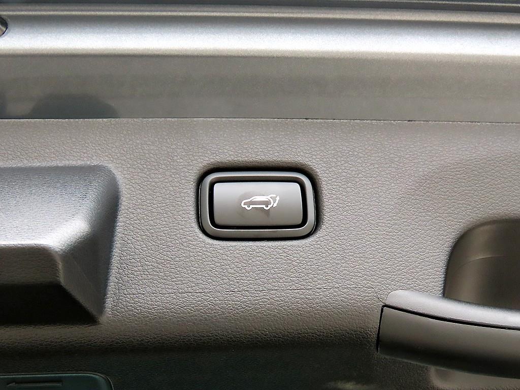 Kia Sportage — photo 16