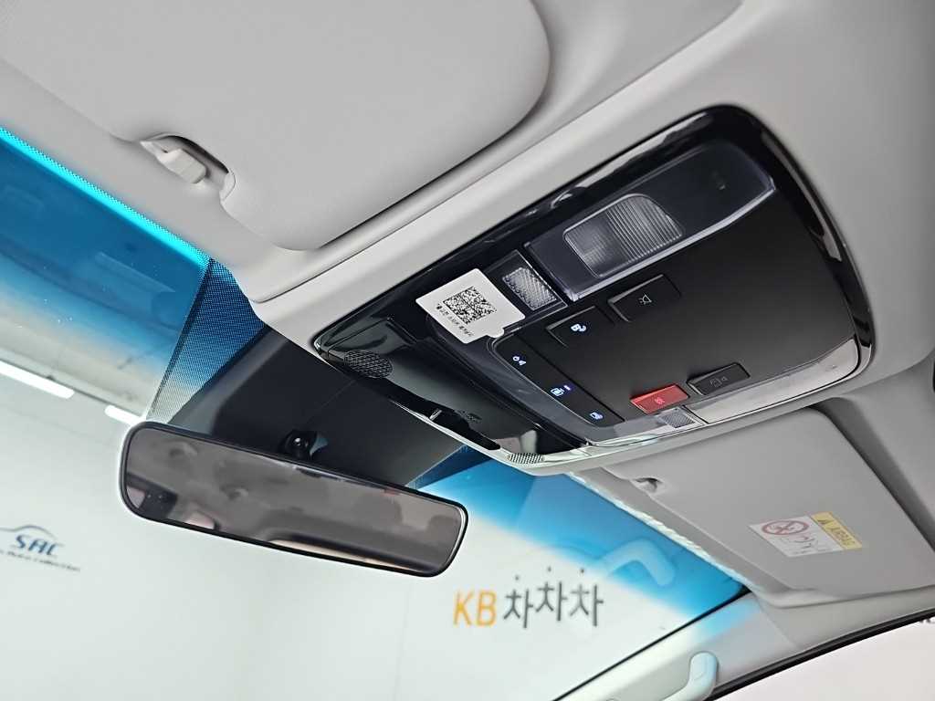 Hyundai Staria — photo 16