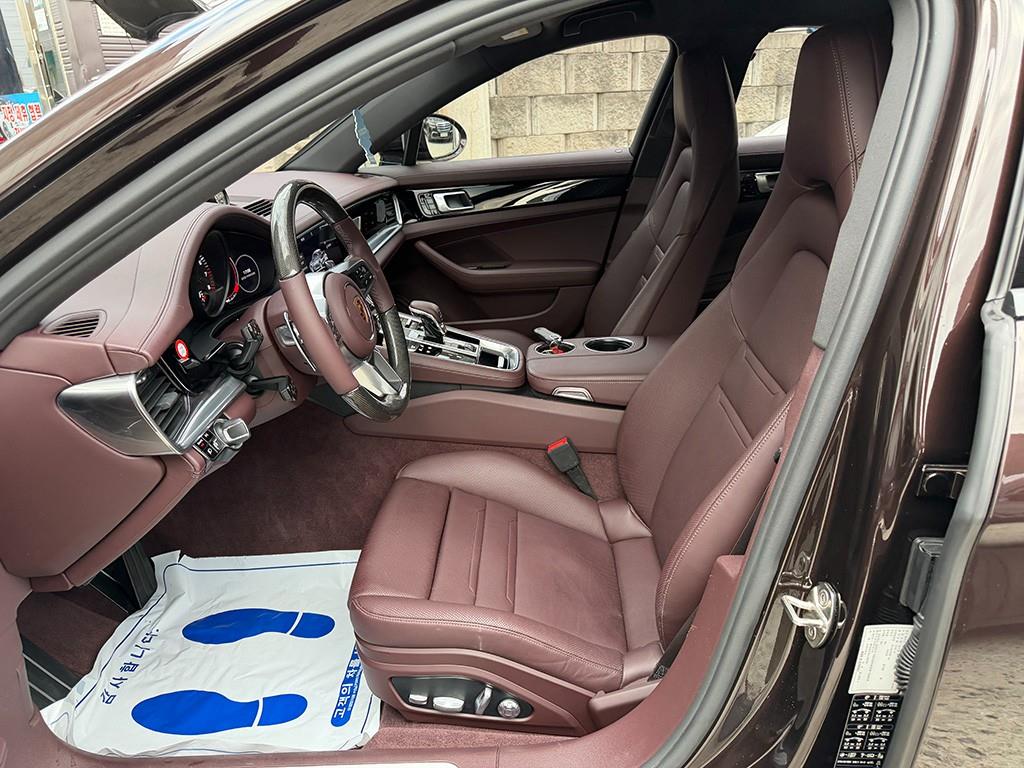 Porsche Panamera — photo 05