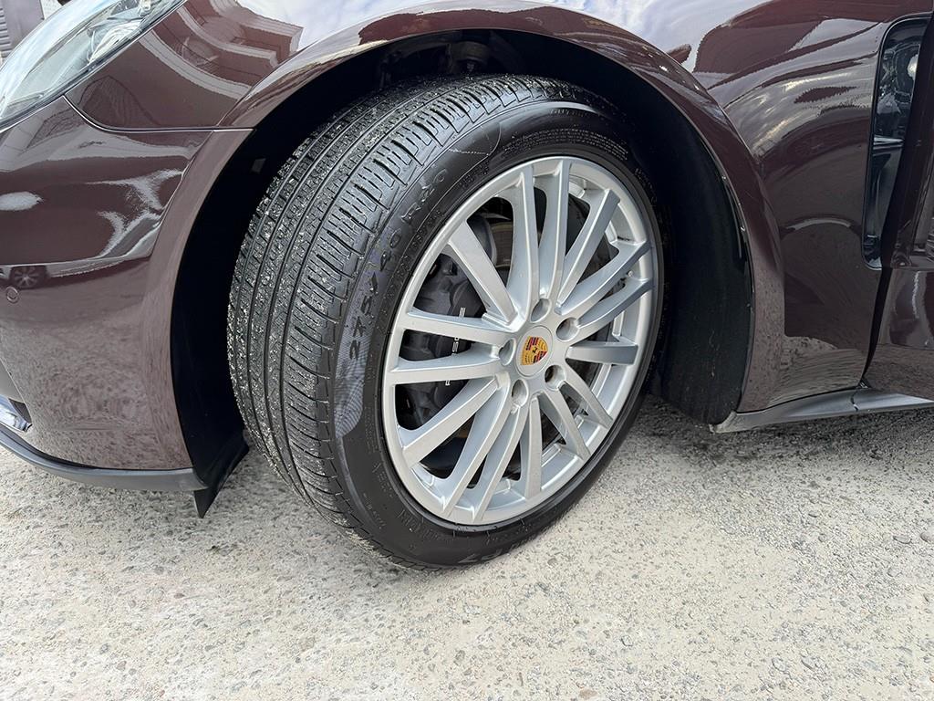 Porsche Panamera — photo 20