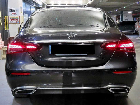 Mercedes-Benz E-Class — photo 06