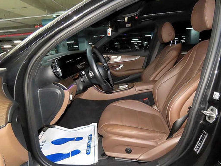 Mercedes-Benz E-Class — photo 07