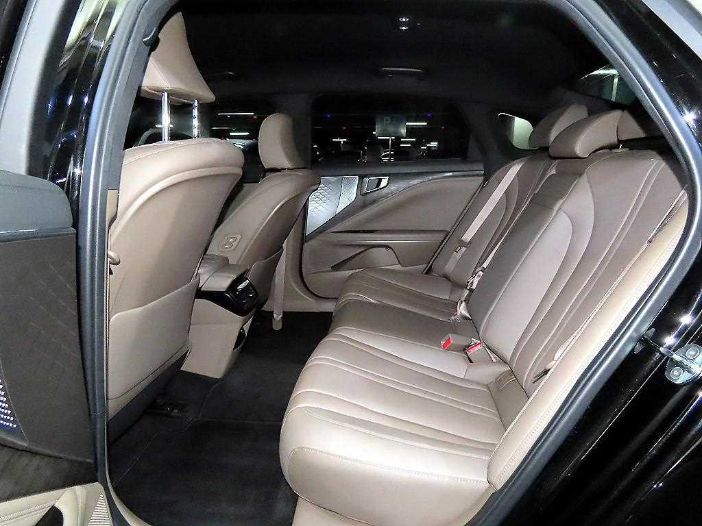 Kia K8 — photo 07