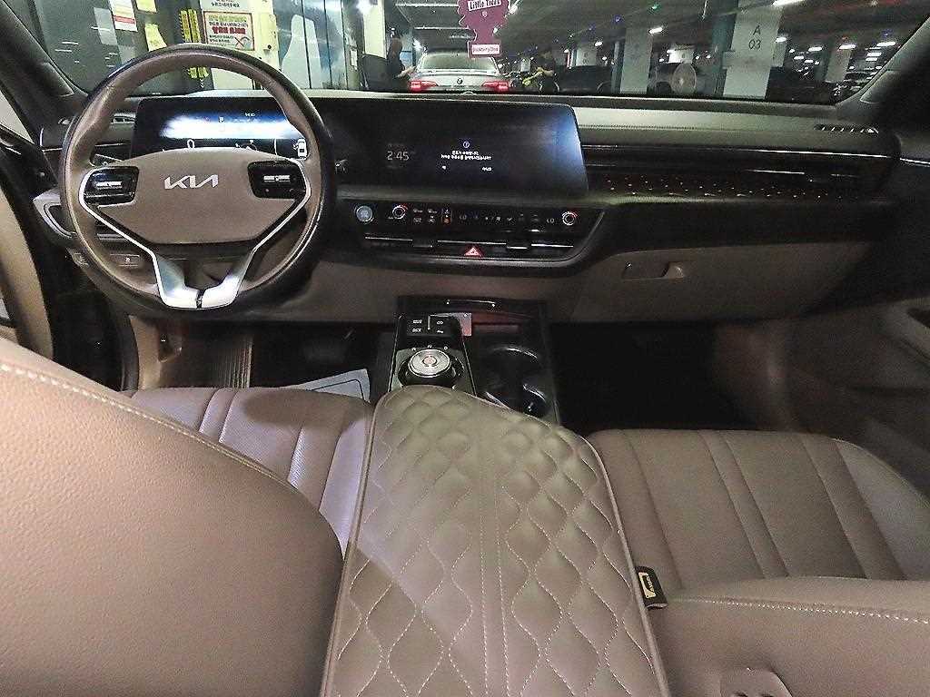 Kia K8 — photo 10