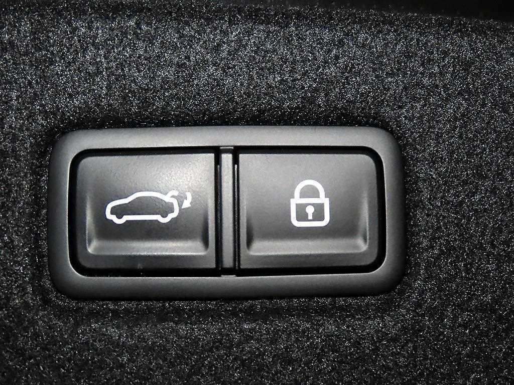 Kia K8 — photo 16