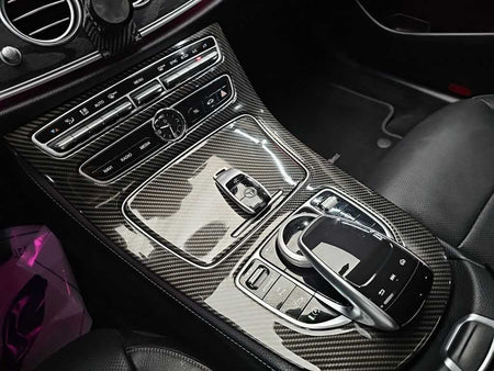 Mercedes-Benz E-Class — photo 10