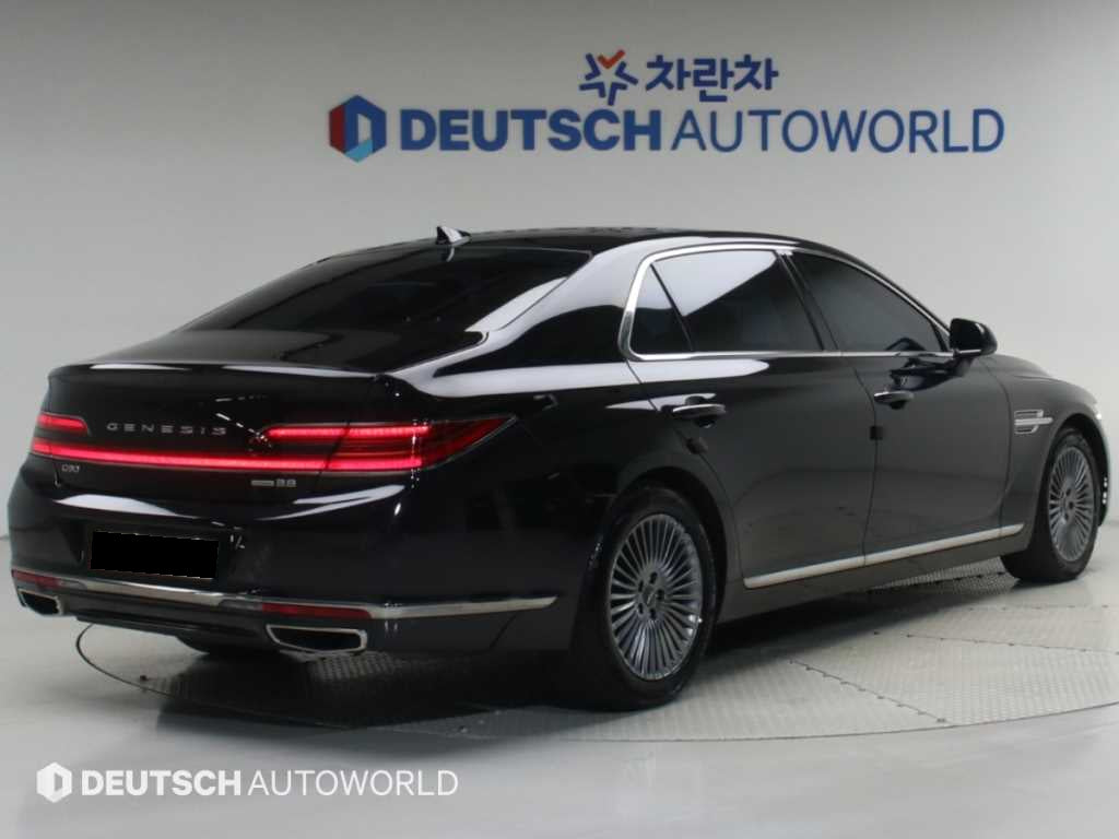 Genesis G90 — photo 02