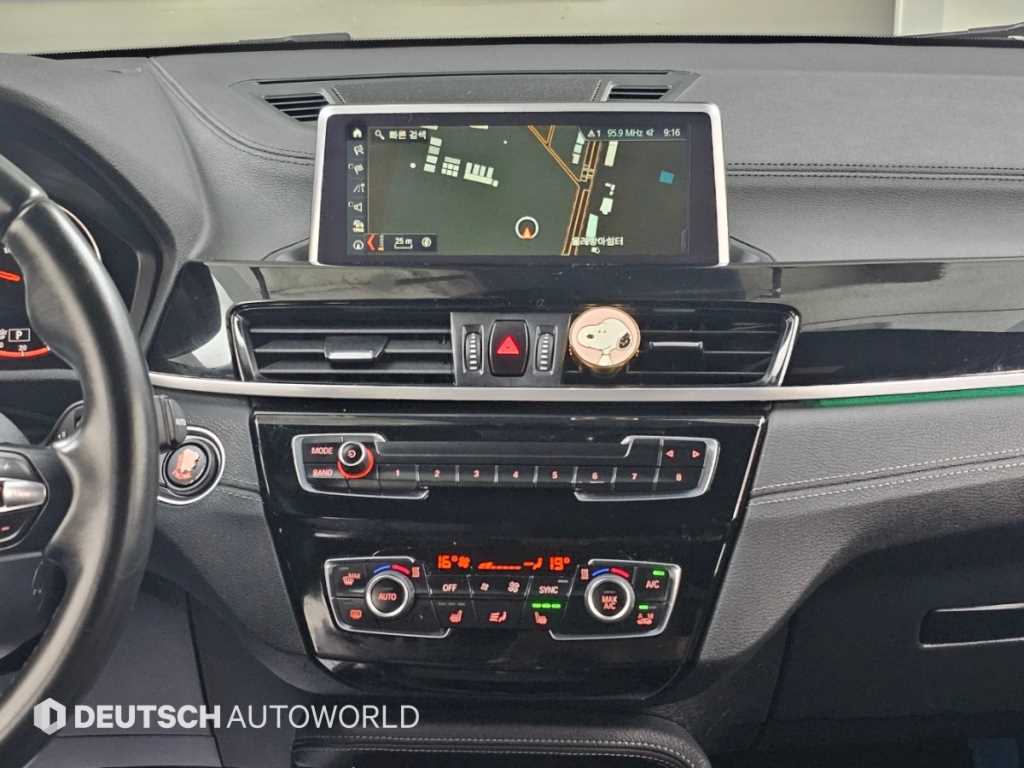 BMW X2 (F39) — photo 14