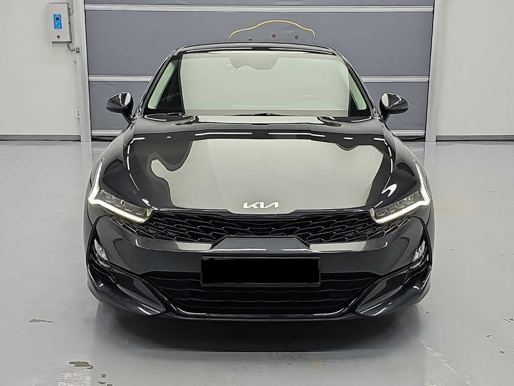 Kia K5 — photo 02