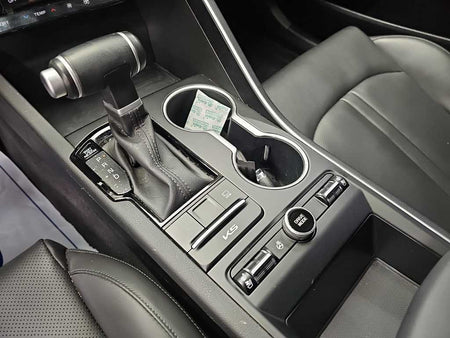 Kia K5 — photo 08