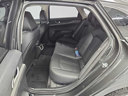 Kia K5 — photo 12