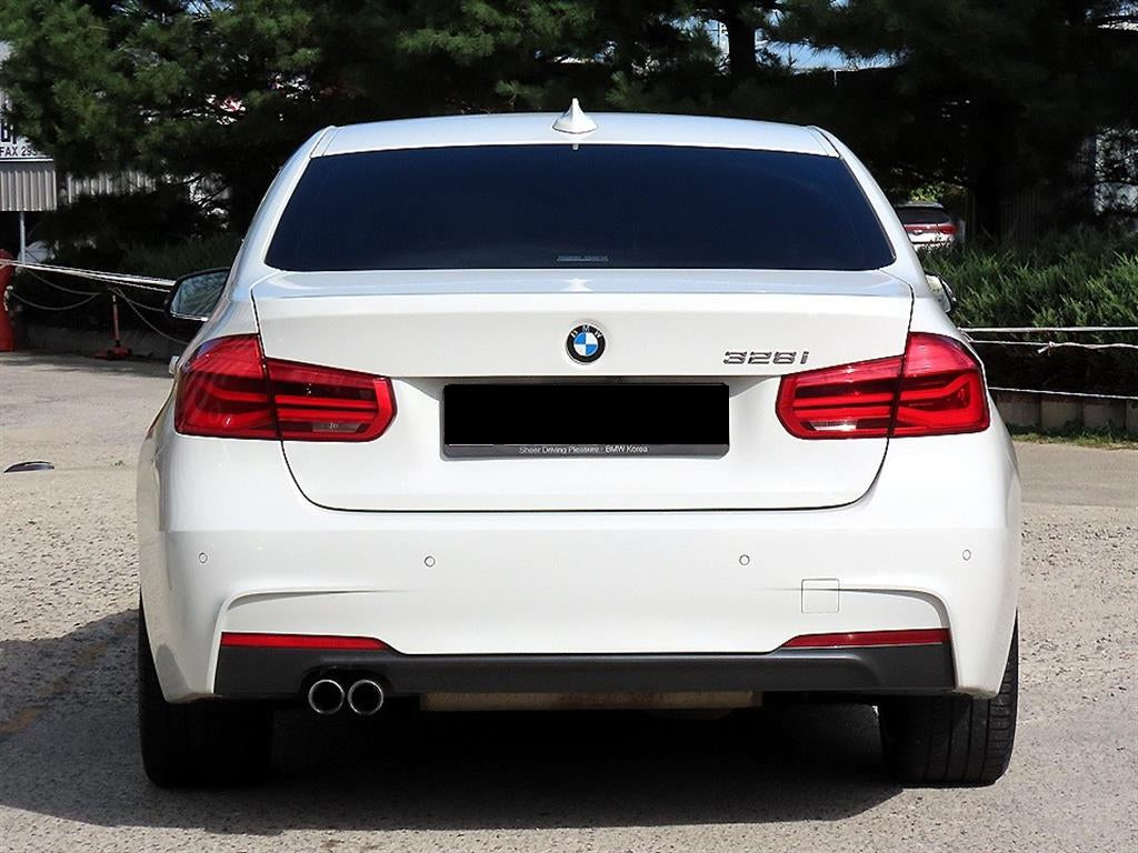 BMW 3-Series — photo 04