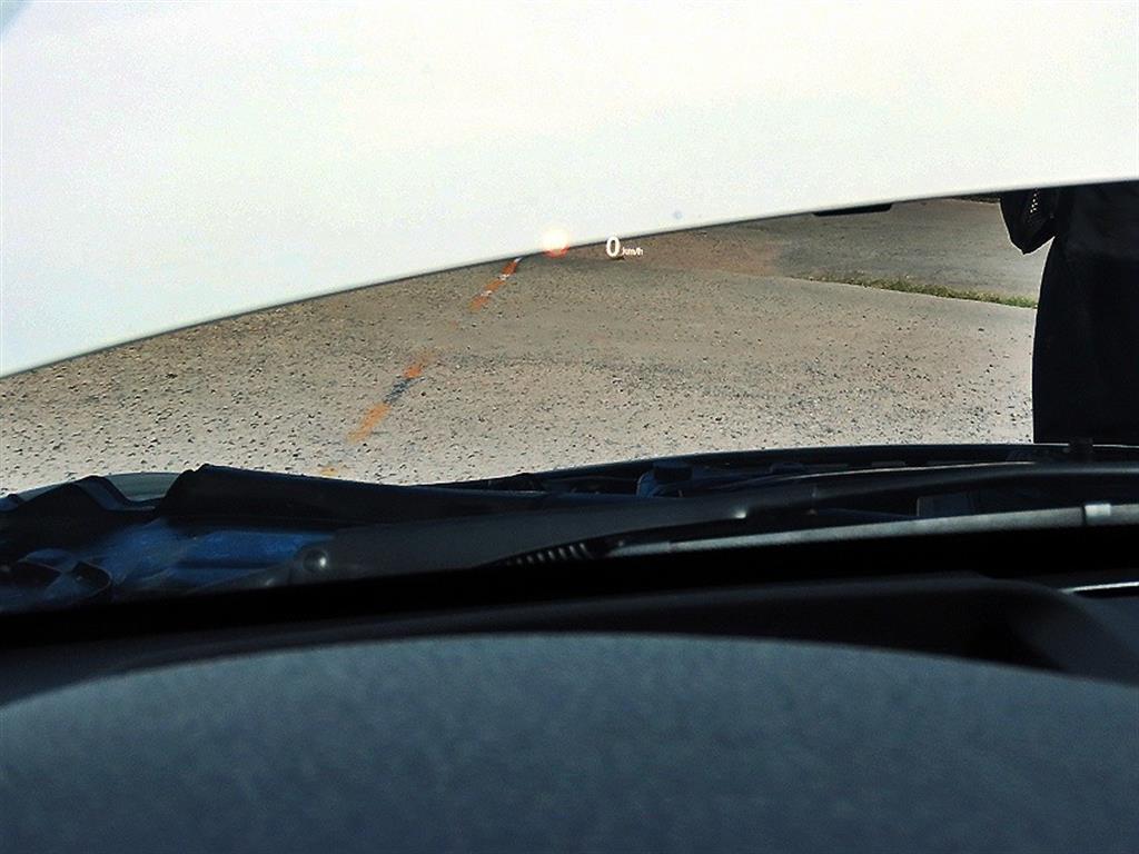 BMW 3-Series — photo 10