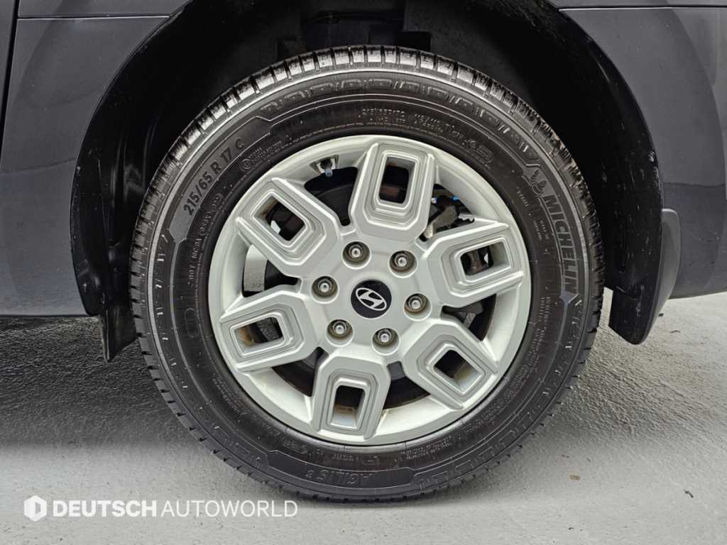 Hyundai Staria — photo 05