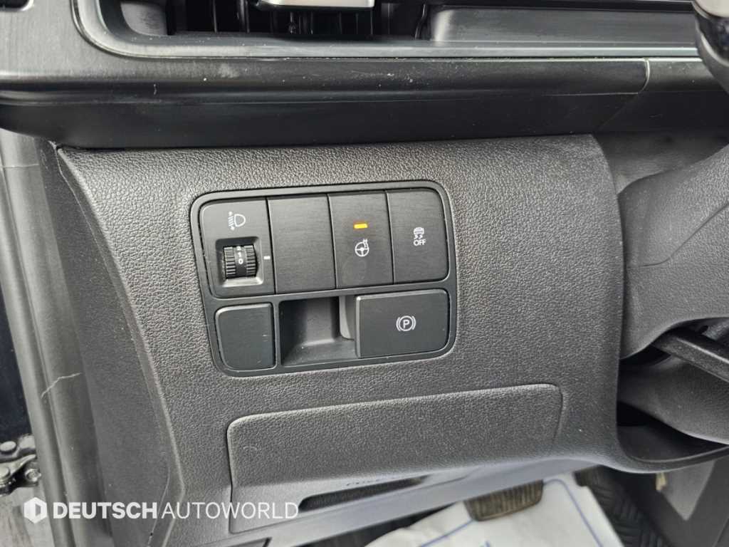 Hyundai Staria — photo 16