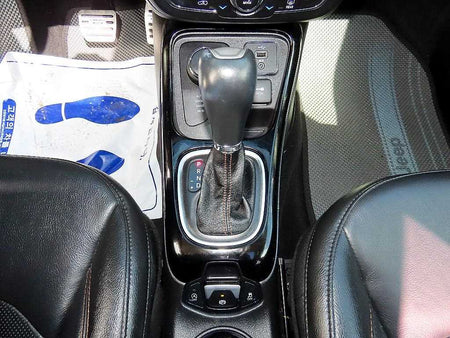 Jeep Compass — photo 10