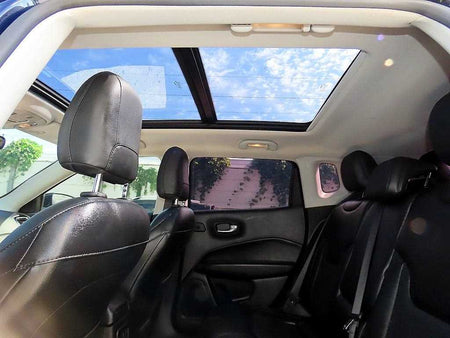 Jeep Compass — photo 18